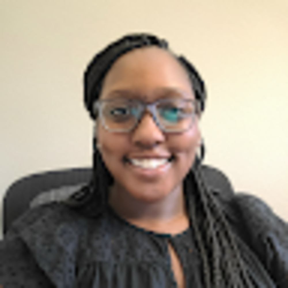 Meet your Posher, Shalyn
